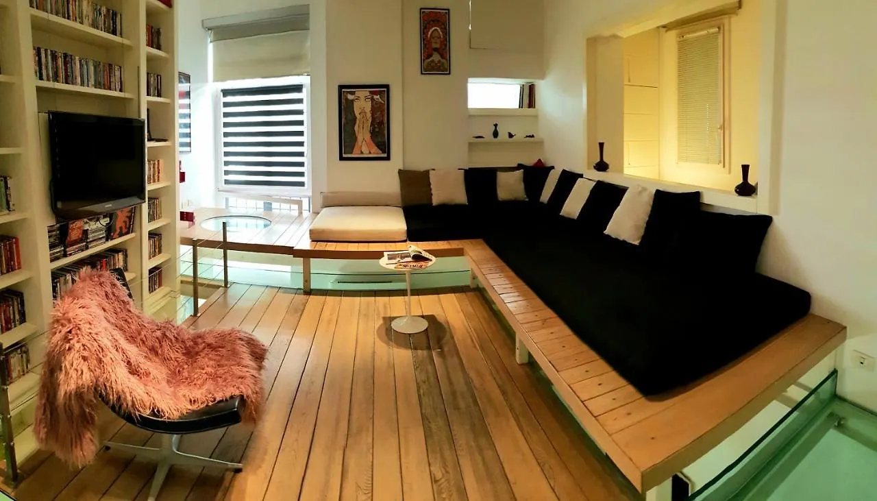 Giulia'S Luxury Trevi Apartment Rome