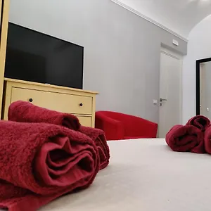 Appartement Domus Enea - Colosseo Termini, Rome